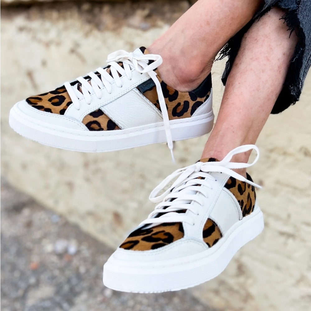 🆕🔥UGG® Women’s Genuine Calf Hair Sneaker Sz 6.5 M and 7 M
